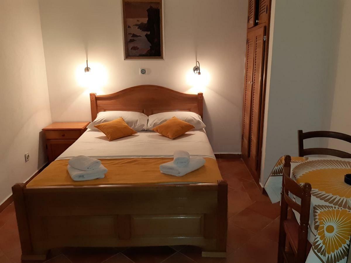 Zoro Apartments Sveti Stefan Extérieur photo