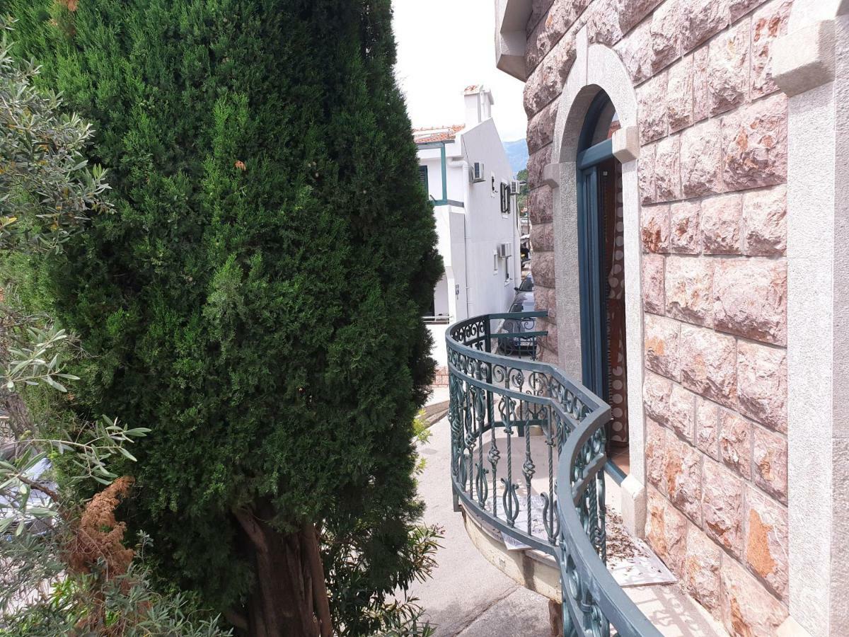 Zoro Apartments Sveti Stefan Extérieur photo